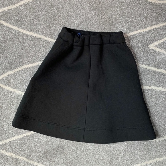 Fraze Black A-line Stretch Skirt with Pocket - Picture 2 of 6